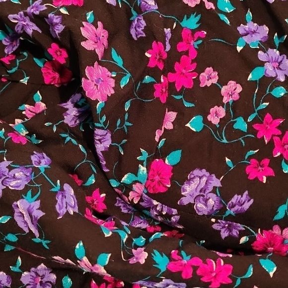 4 for $32  vintage 80s black and purple floral dress - Picture 5 of 5